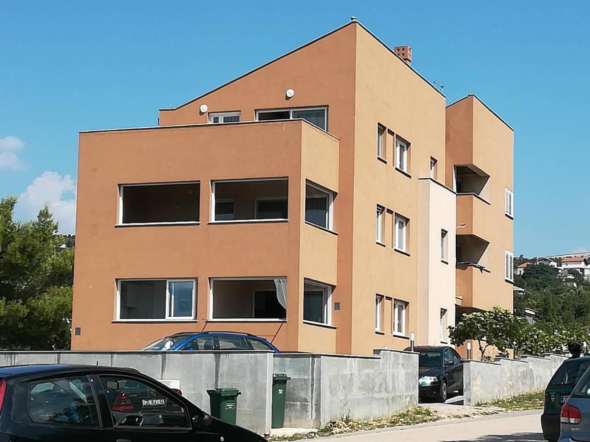 Apartment Dinko Rovanjska Exterior photo