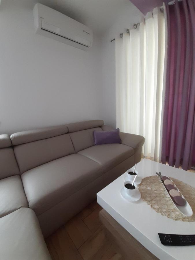 Apartment Dinko Rovanjska Exterior photo